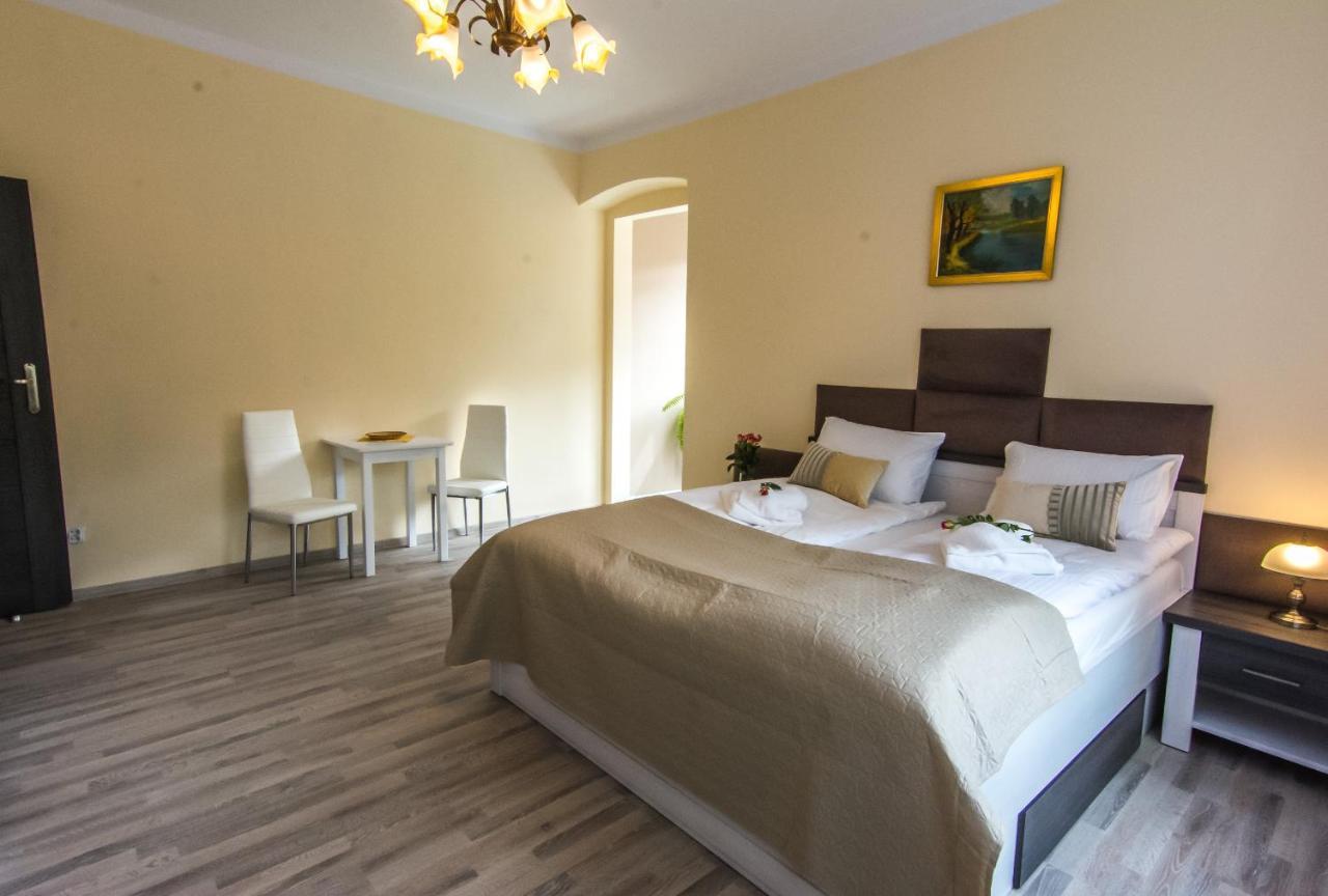 Apartamenty Izerskie - Ul. Wczasowa 8 Świeradów-Zdrój المظهر الخارجي الصورة