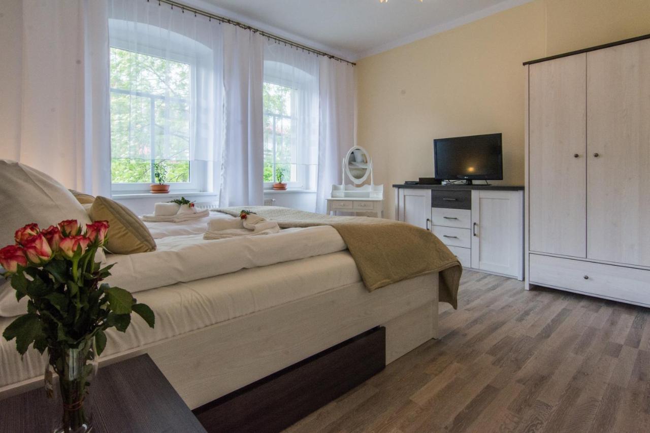 Apartamenty Izerskie - Ul. Wczasowa 8 Świeradów-Zdrój المظهر الخارجي الصورة