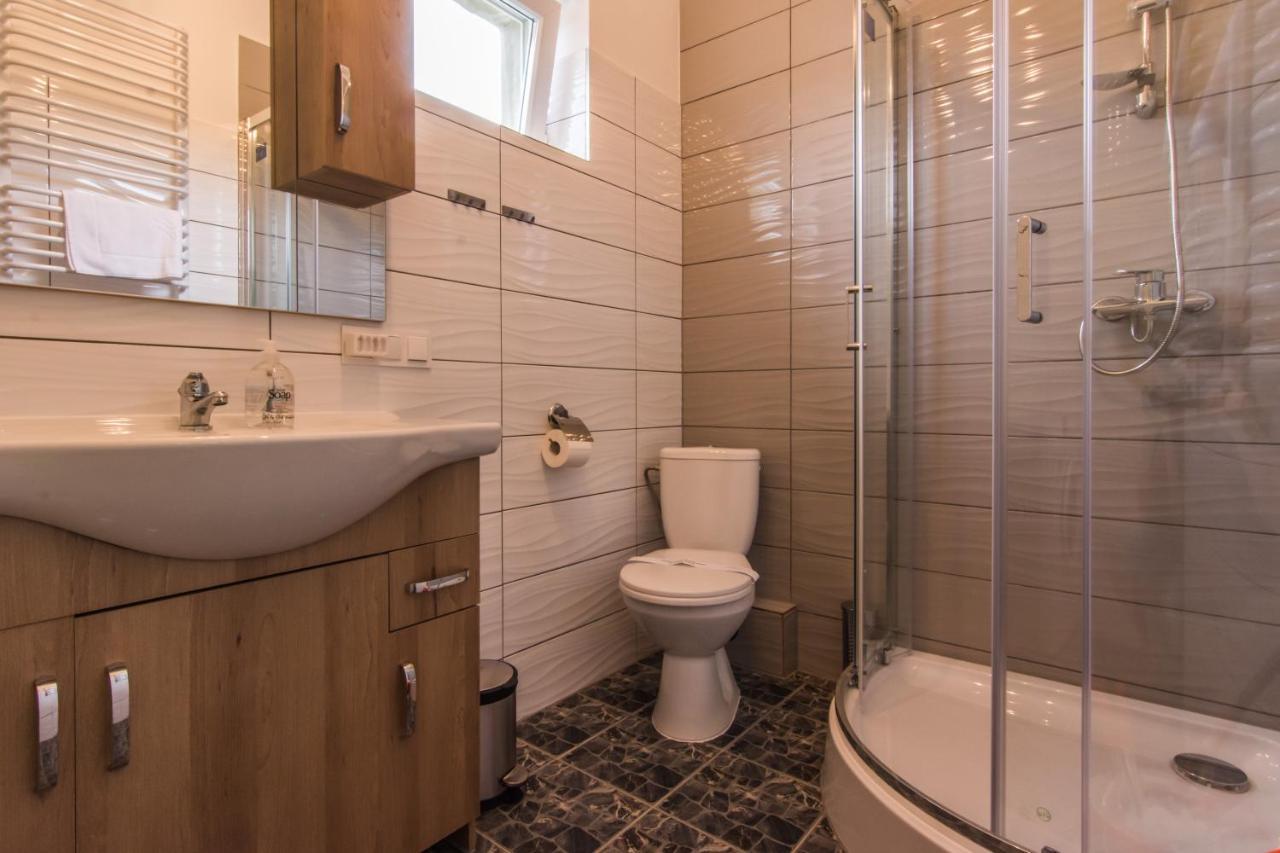 Apartamenty Izerskie - Ul. Wczasowa 8 Świeradów-Zdrój المظهر الخارجي الصورة
